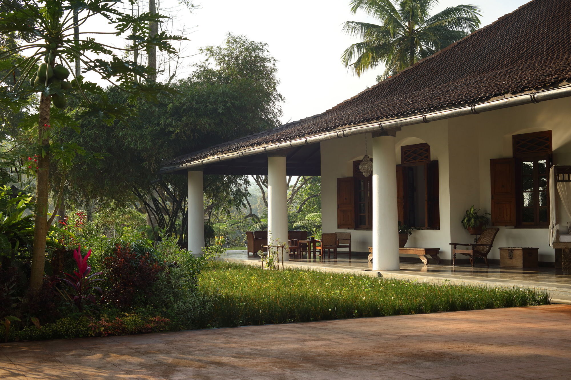 Mesastila Resort And Spa Магеланг Экстерьер фото